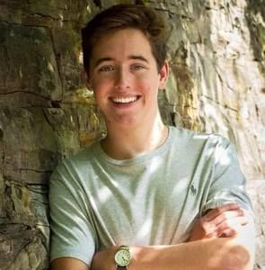 Meet your Posher, Zack